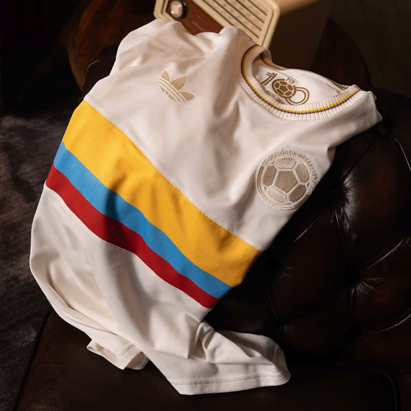 🏆 PROMOCIÓN CENTENARIO: SET 2 UNIDADES - CAMISETA CENTENARIA DE LA SELECCIÓN COLOMBIA 💛💙❤️ + ENVÍO GRATIS (EDICIÓN ESPECIAL)
