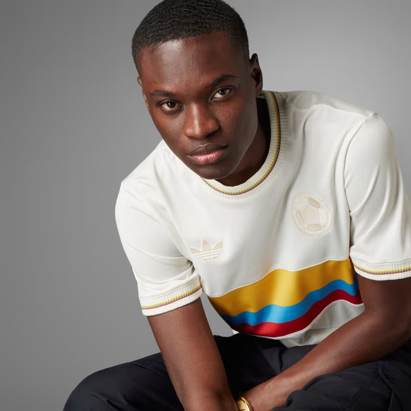 🏆 PROMOCIÓN CENTENARIO: SET 2 UNIDADES - CAMISETA CENTENARIA DE LA SELECCIÓN COLOMBIA 💛💙❤️ + ENVÍO GRATIS (EDICIÓN ESPECIAL)