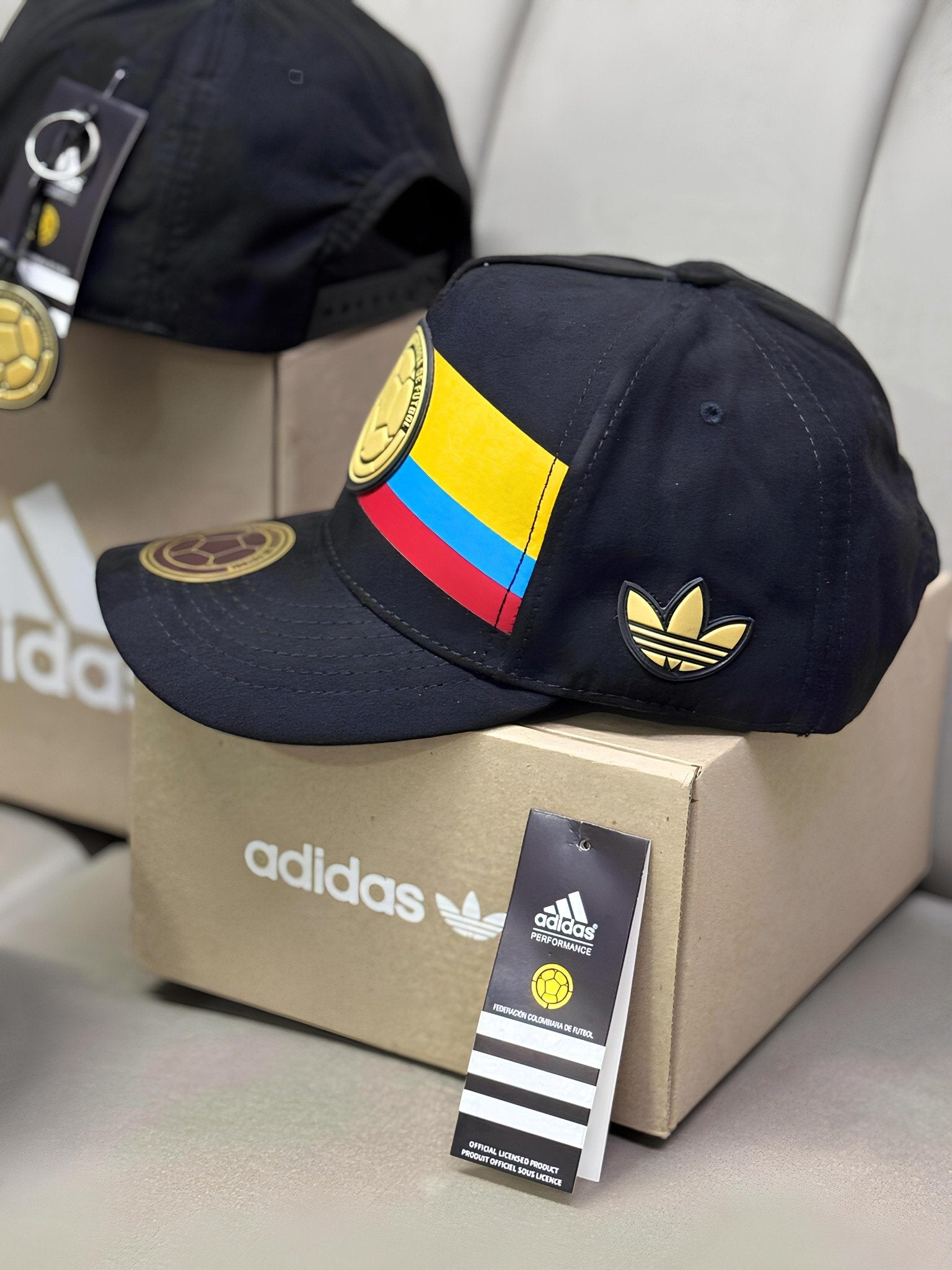 GORRA COLOMBIA EDICIÓN CENTENARIO - ENVÍO GRATIS + PAGA AL RECIBIR