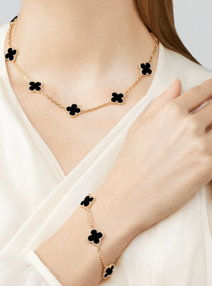 KIT 2 EN 1 VAN CLEEF RODINADO – COLLAR + PULSERA TRÉBOL
